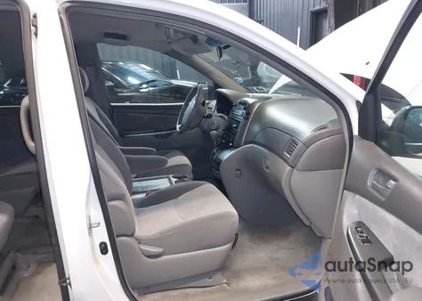 2007 Toyota Sienna Ce/Le из США, поврежденный, VIN 5TDZK23C17S034829